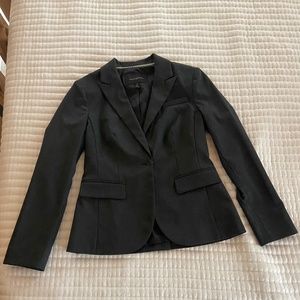 LIKE NEW grey blazer